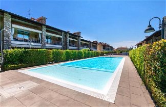 Photo 1 - Apartment in Puegnago del Garda with swimming pool