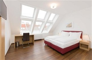 Photo 1 - Vienna Stay Apartment / Hotel 1050