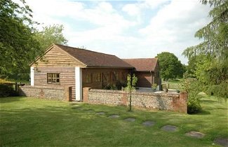 Photo 1 - The Cottage at West Burton
