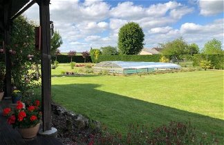 Photo 1 - House in La Tour-Saint-Gelin with private pool