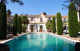 Foto 1 - Villa a Saint-Gilles con piscina