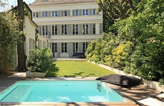 Photo 1 - Villa in Paris with private pool