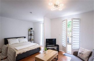Foto 1 - Apartamento en Bailly-Romainvilliers con terraza