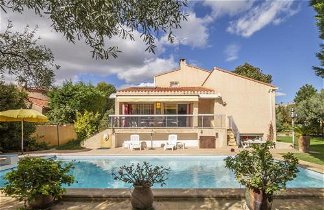 Foto 1 - Villa a Vitrolles con piscina